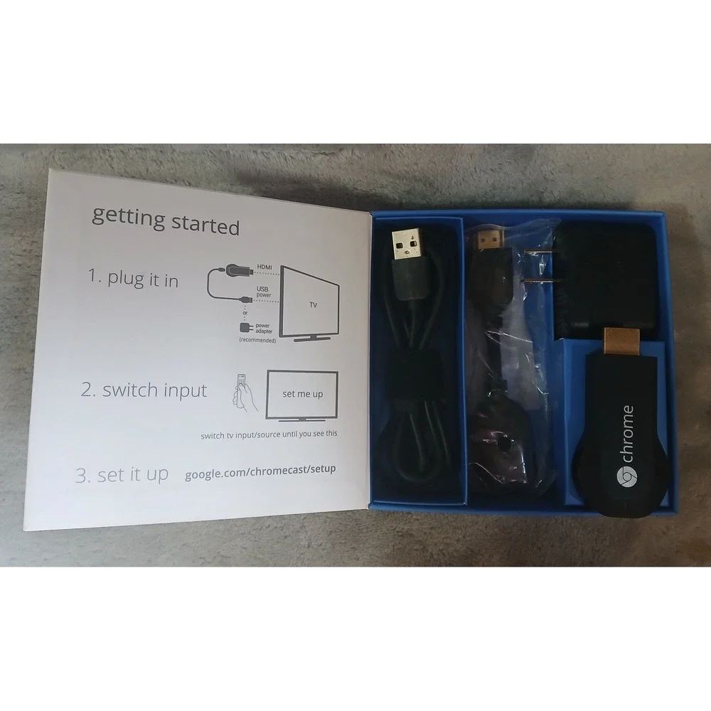 Google Chromecast 1st Generation Digital HD Media‎ Streamer Black H2G2-42 Kit